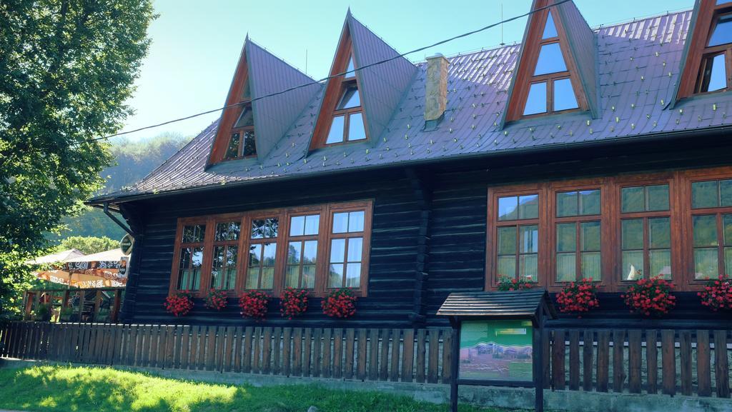 Penzión Manín Povazska Bystrica Exterior foto